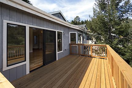 Utomhusjobb - Balkongrenovering